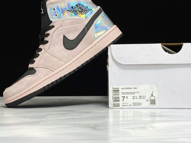 Bmlin (W) Mid Dirty Iridescent 1 Powder BQ6472-602 Jordan Air 0726